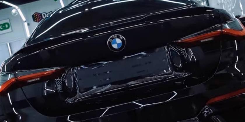Защитная пленка для BMW: как работает полиуретан и стоит ли инвестировать в защиту ЛКП?
