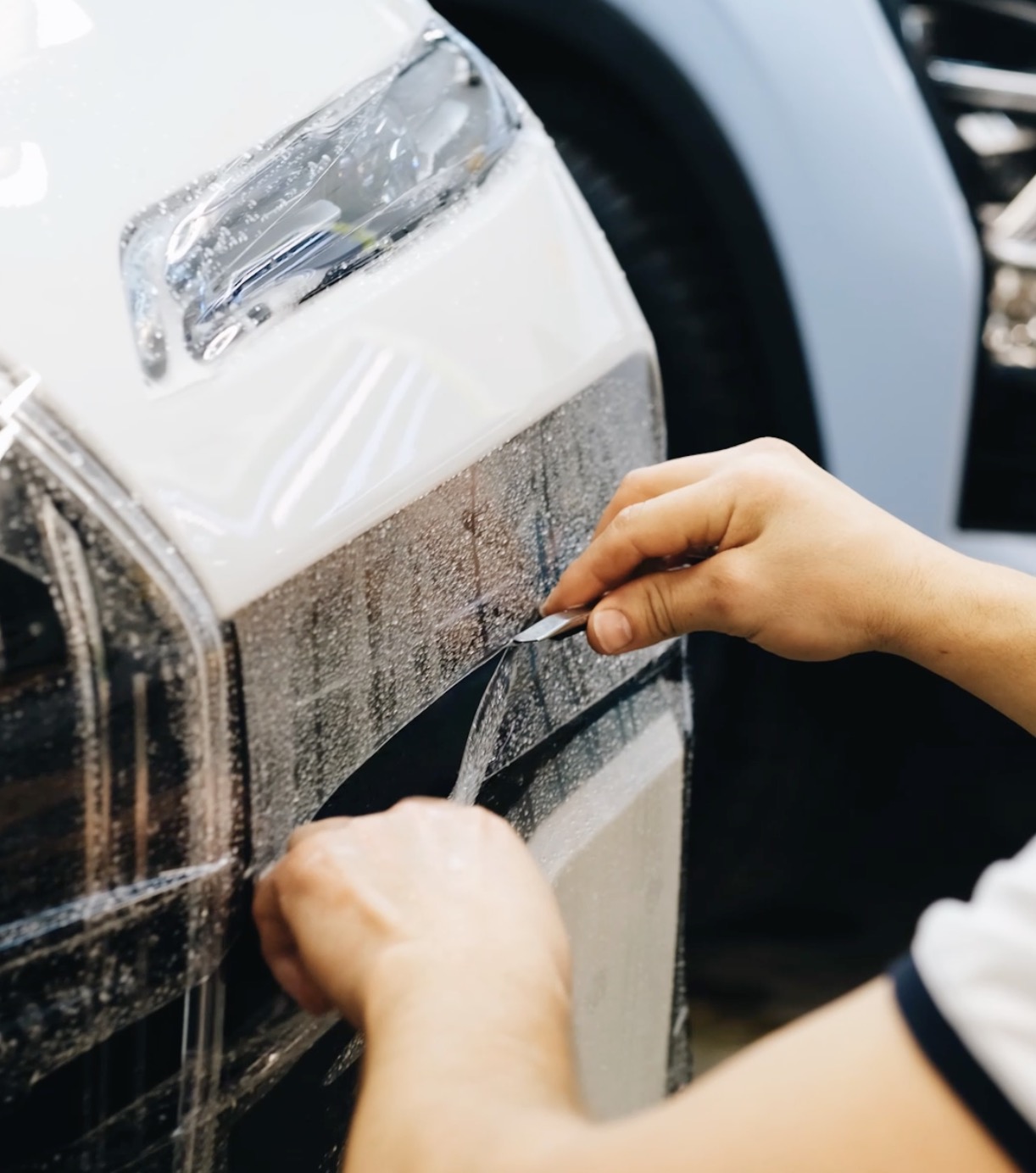 vsya-pravda-ob-oklejke-5-minusov-o-kotoryix-molchat-v-studiyax_3