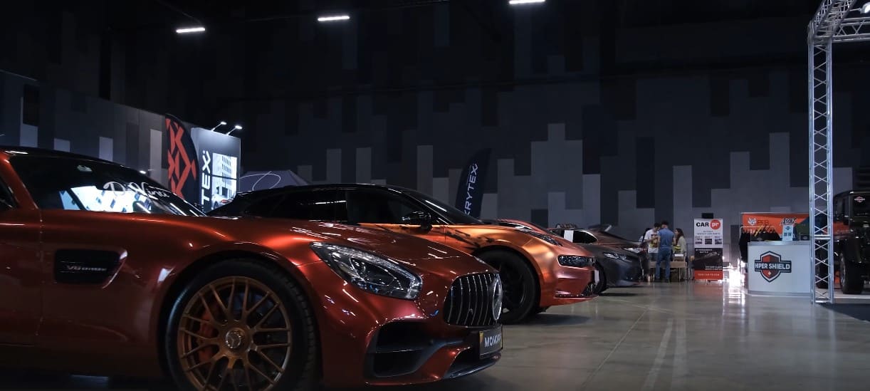 Оклейка фар полиуретановой пленкой_8